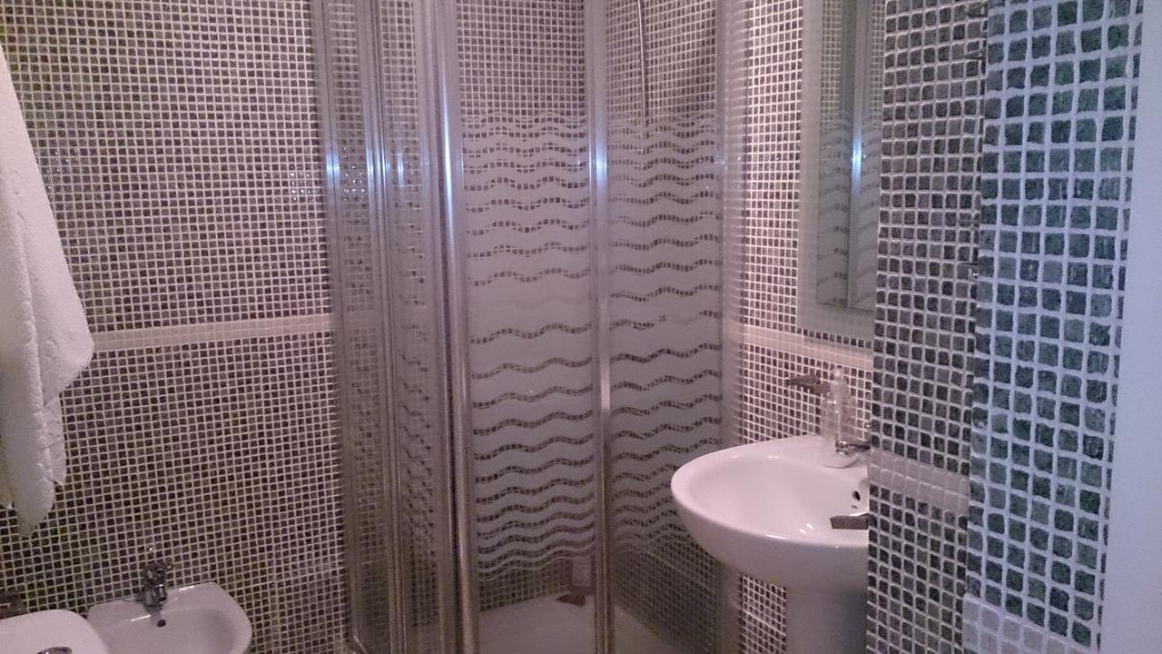 Apartamento Karivu Sauceda Sevilla Bagian luar foto